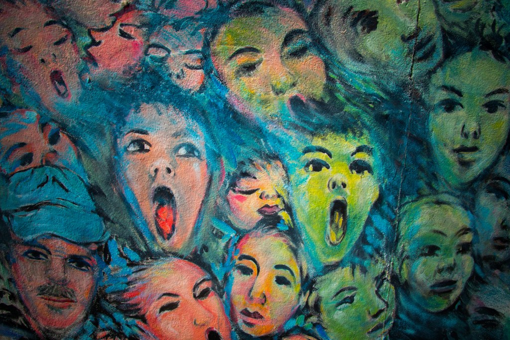 Bipolar Spectrum Disorder: Symptoms, Risks, and When to Seek Help